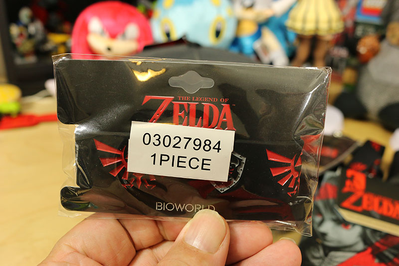 Illustration for article titled The Shadow Link Collection Takes The Legend Of Zelda To A Dark Place